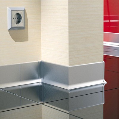 Aluminum Skirting For Walls And Floors