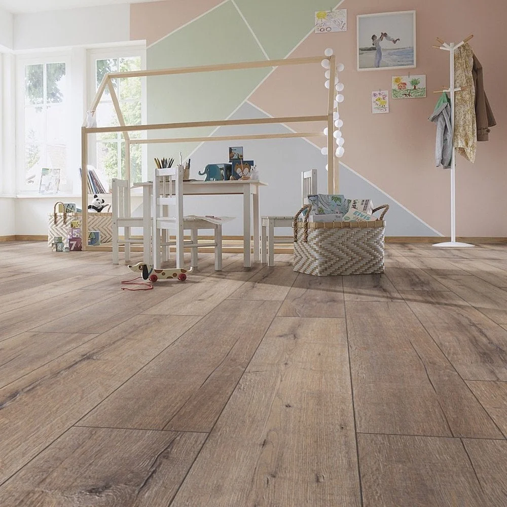 Dark Oak Laminate Floors