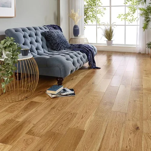 Lacquered Wood Flooring
