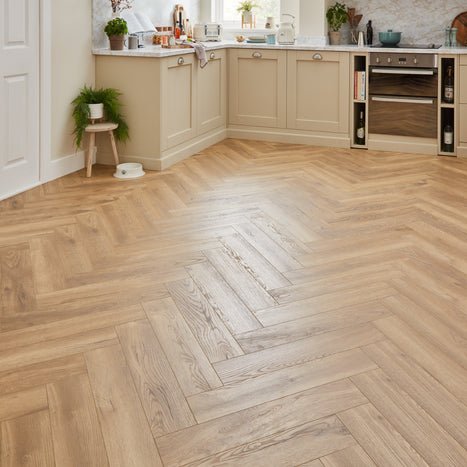 Bright Natural Oak Laminate Flooring