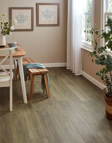 Esher Oak Dark Laminate Flooring