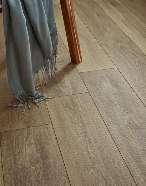 Esher Oak Dark Laminate Flooring