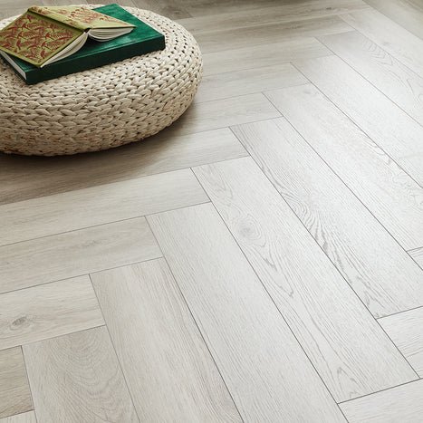 Orchard Oak Light Laminate Flooring