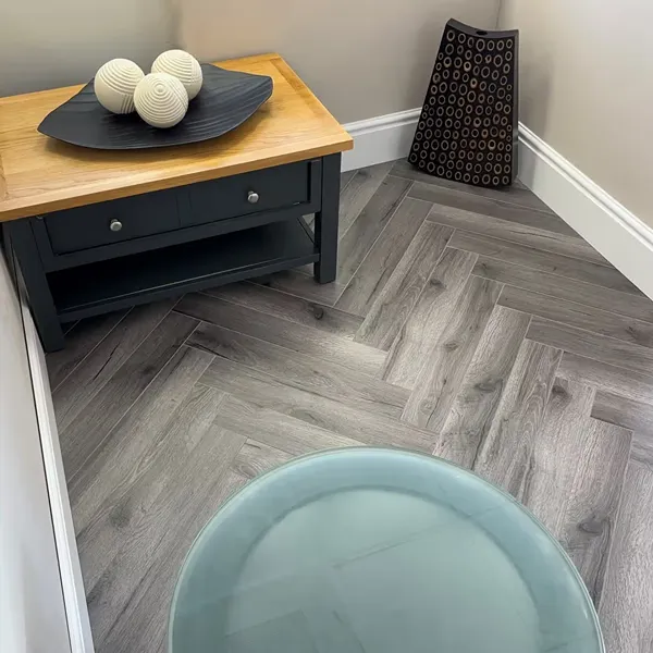 embrace-century-oak-herringbone-parquet-flooring-room